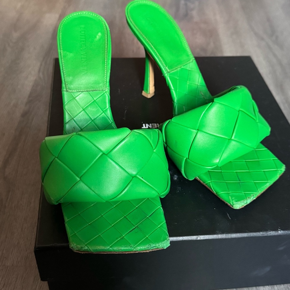 Bottega Veneta Lido Intrecciato Green Leather Heeled Sandals EU 39.5 US 9.5–10